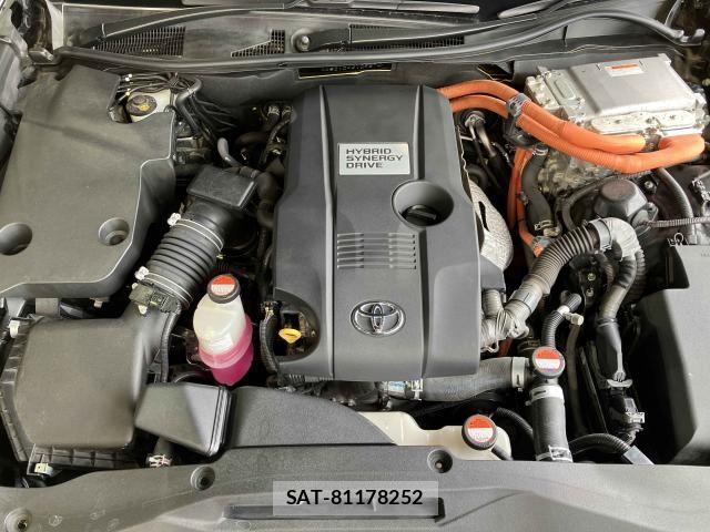 Toyota CROWN SEDAN 2016-04 8335374-22