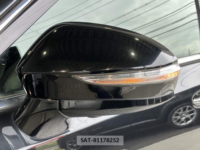 Toyota CROWN SEDAN 2016-04 8335374-3
