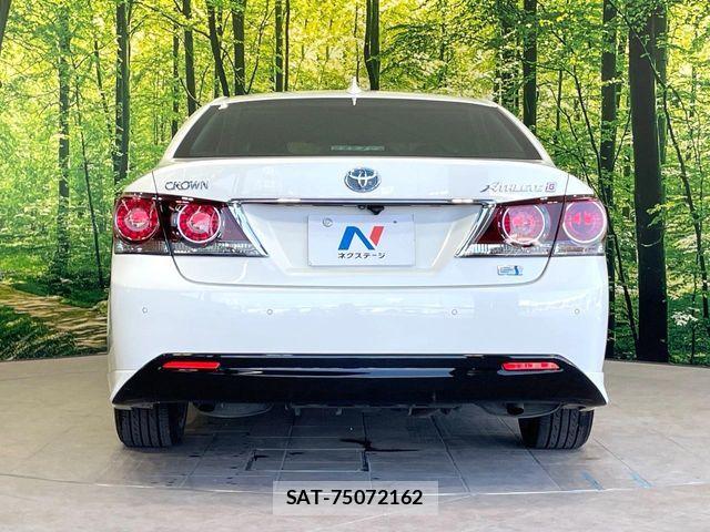 Toyota CROWN SEDAN 2016-01 8335375-14