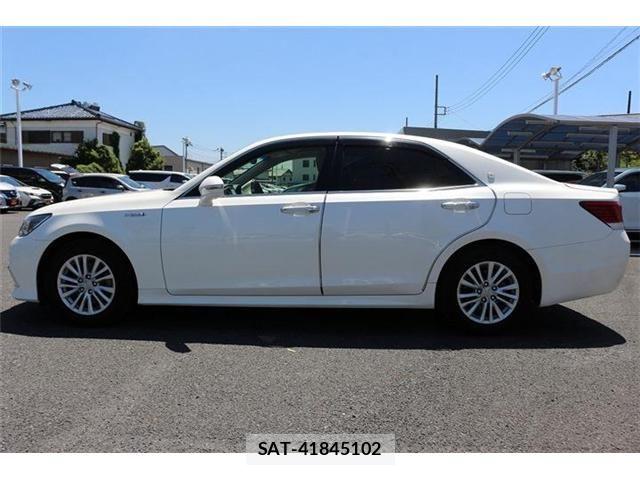 Toyota CROWN SEDAN 2016-01 8335388-8