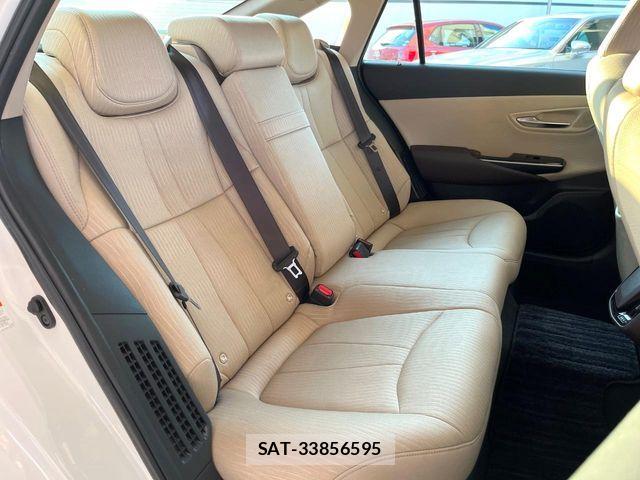 Toyota CROWN SEDAN 2018-06 8335371-10