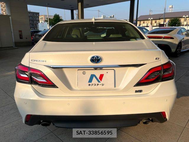 Toyota CROWN SEDAN 2018-06 8335371-15