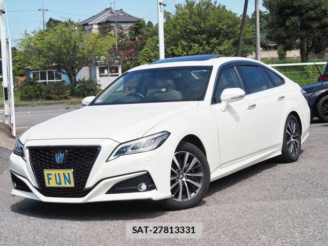 Toyota CROWN SEDAN 2020-09 8335361-0