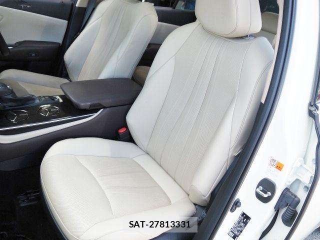 Toyota CROWN SEDAN 2020-09 8335361-10