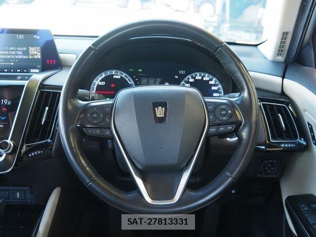 Toyota CROWN SEDAN 2020-09 8335361-14