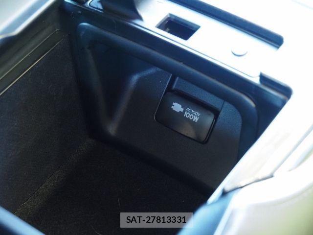 Toyota CROWN SEDAN 2020-09 8335361-26