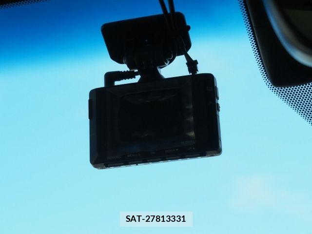 Toyota CROWN SEDAN 2020-09 8335361-28