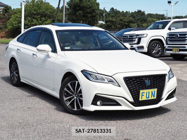 Toyota CROWN SEDAN 2020-09 8335361-2