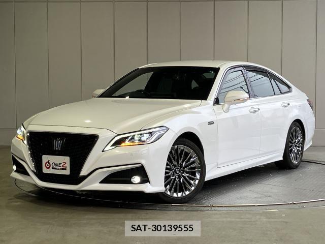 Toyota CROWN SEDAN 2021-04 8335358-0