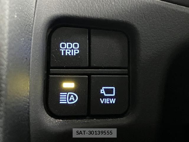 Toyota CROWN SEDAN 2021-04 8335358-16