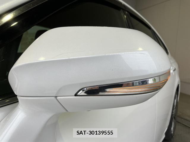 Toyota CROWN SEDAN 2021-04 8335358-4