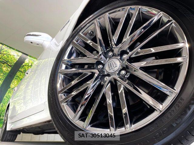 Toyota CROWN SEDAN 2017-04 8335370-12