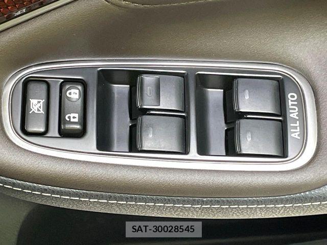 Toyota CROWN SEDAN 2018-02 8335377-19