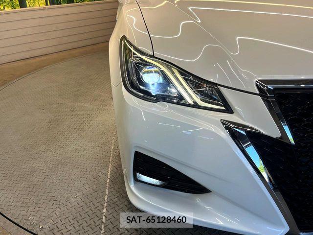 Toyota CROWN SEDAN 2015-10 8335373-11