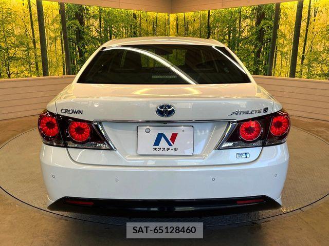 Toyota CROWN SEDAN 2015-10 8335373-14