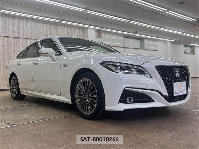 Toyota CROWN SEDAN 2018-07 8335376-14