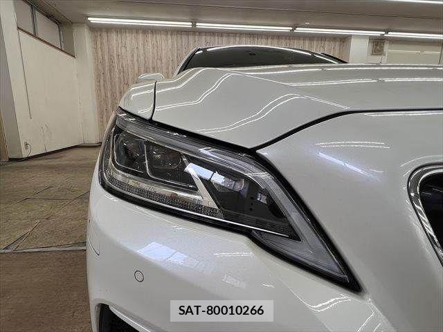 Toyota CROWN SEDAN 2018-07 8335376-22