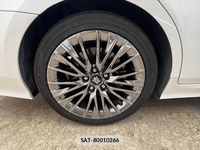 Toyota CROWN SEDAN 2018-07 8335376-26