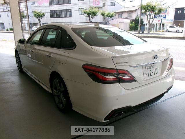 Toyota CROWN SEDAN 2019-08 8335354-4