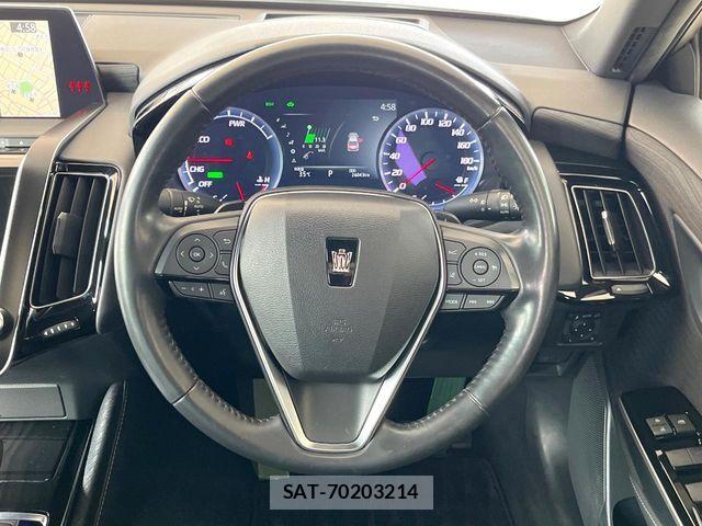 Toyota CROWN SEDAN 2020-07 8354235-10
