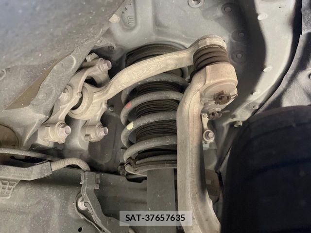 Toyota CROWN SEDAN 2019-04 8354233-19