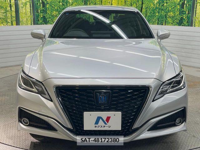 Toyota CROWN SEDAN 2022-02 8354228-15