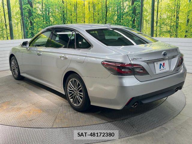 Toyota CROWN SEDAN 2022-02 8354228-17