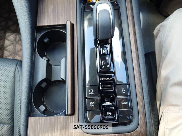 Toyota CROWN SEDAN 2026-01 8354220-19