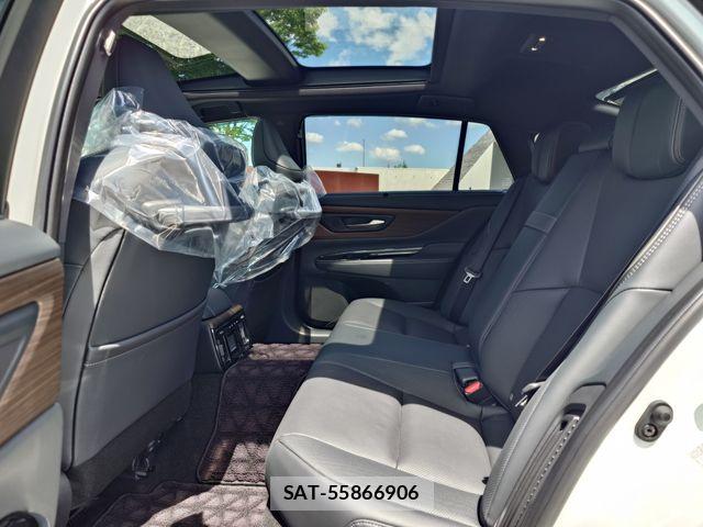 Toyota CROWN SEDAN 2026-01 8354220-25