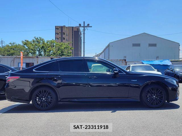 Toyota CROWN SEDAN 2020-02 8354231-3