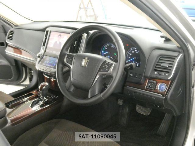 Toyota CROWN SEDAN 2013-05 8354238-15