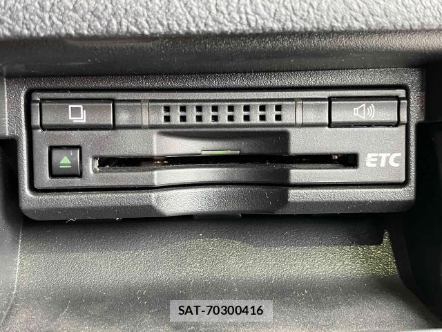 Toyota CROWN SEDAN 2015-06 8354239-12