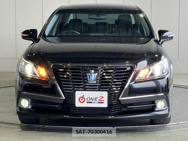 Toyota CROWN SEDAN 2015-06 8354239-25