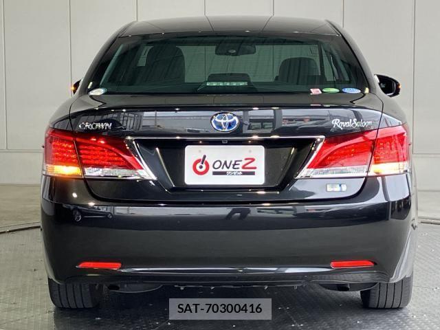Toyota CROWN SEDAN 2015-06 8354239-28