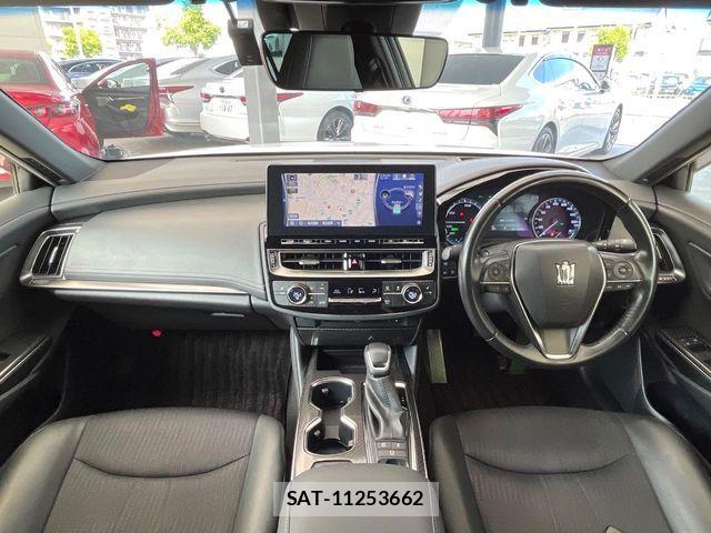 Toyota CROWN SEDAN 2021-01 8354230-1
