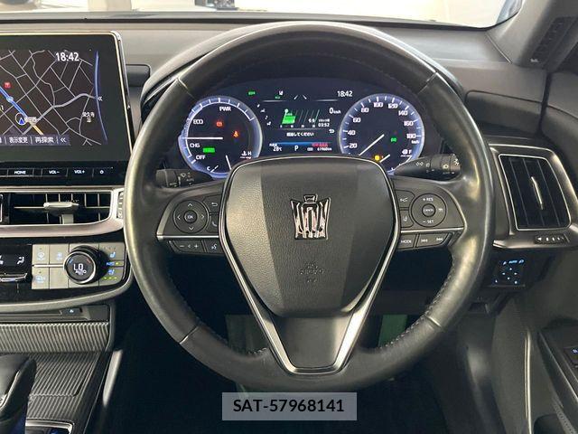 Toyota CROWN SEDAN 2022-05 8354232-10