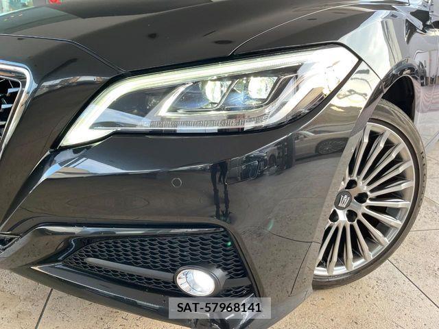 Toyota CROWN SEDAN 2022-05 8354232-11