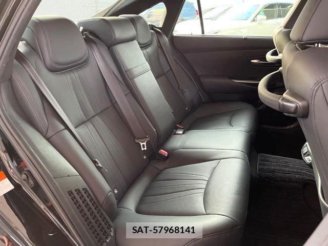Toyota CROWN SEDAN 2022-05 8354232-8