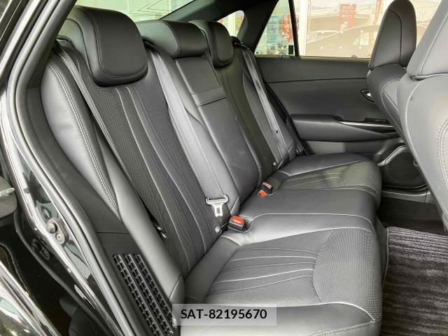 Toyota CROWN SEDAN 2021-06 8354219-20