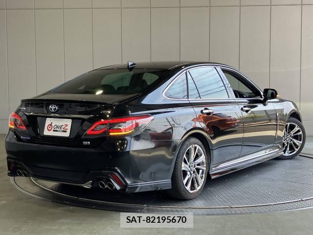 Toyota CROWN SEDAN 2021-06 8354219-27