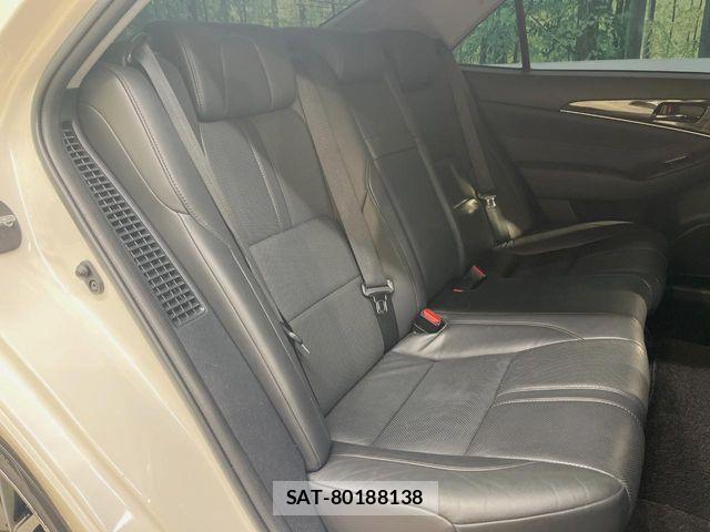 Toyota CROWN SEDAN 2013-05 8354237-10