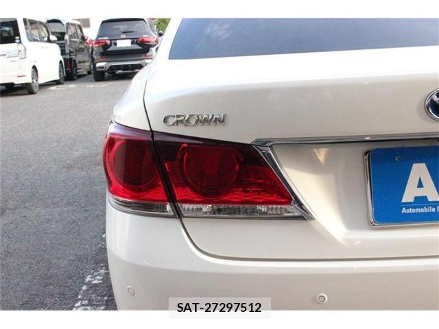 Toyota CROWN SEDAN 2013-05 8365316-18