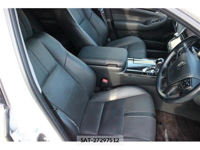 Toyota CROWN SEDAN 2013-05 8365316-22