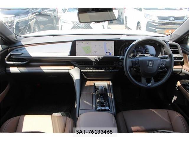 Toyota CROWN SEDAN 2025-01 8365288-26