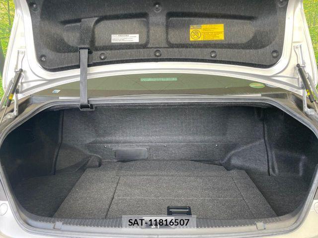 Toyota CROWN SEDAN 2016-01 8365313-9