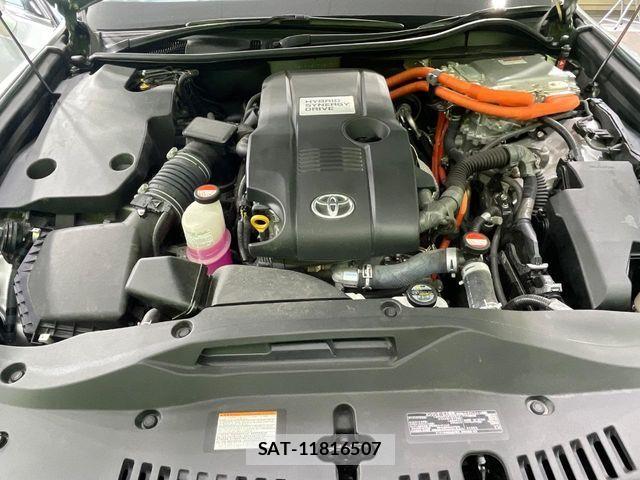 Toyota CROWN SEDAN 2016-01 8365313-17