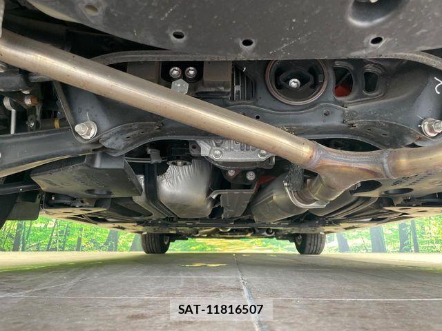 Toyota CROWN SEDAN 2016-01 8365313-18