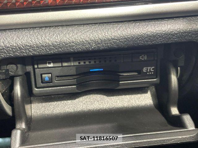 Toyota CROWN SEDAN 2016-01 8365313-5