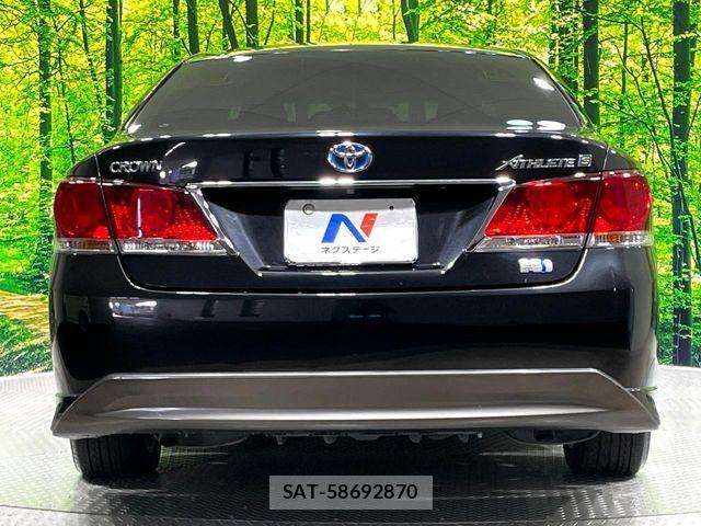 Toyota CROWN SEDAN 2014-11 8365318-16