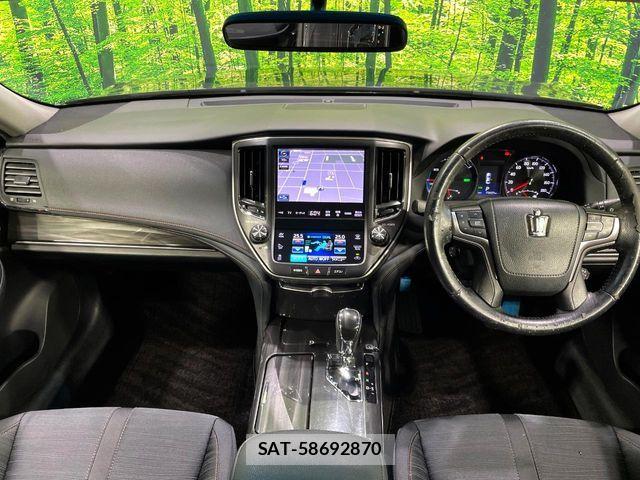 Toyota CROWN SEDAN 2014-11 8365318-1